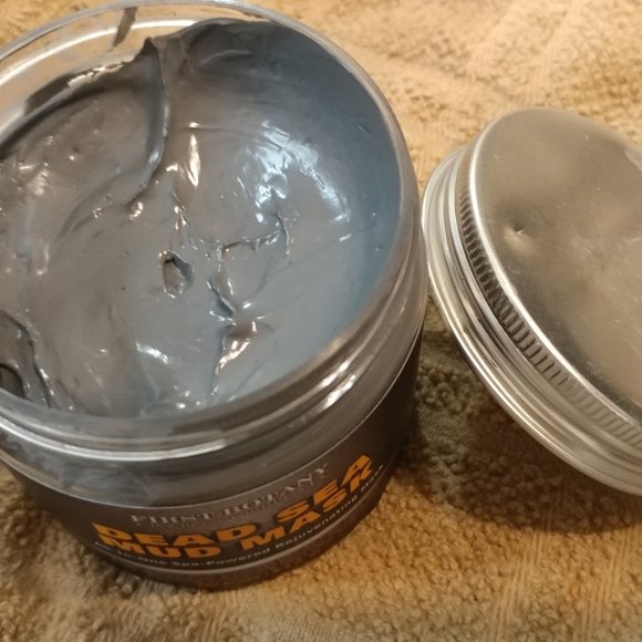 First Botany Dead Sea Mud Mask 8.8 fl. Oz - Picture 4 of 6